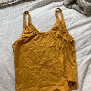 Arq Tank (ochre)